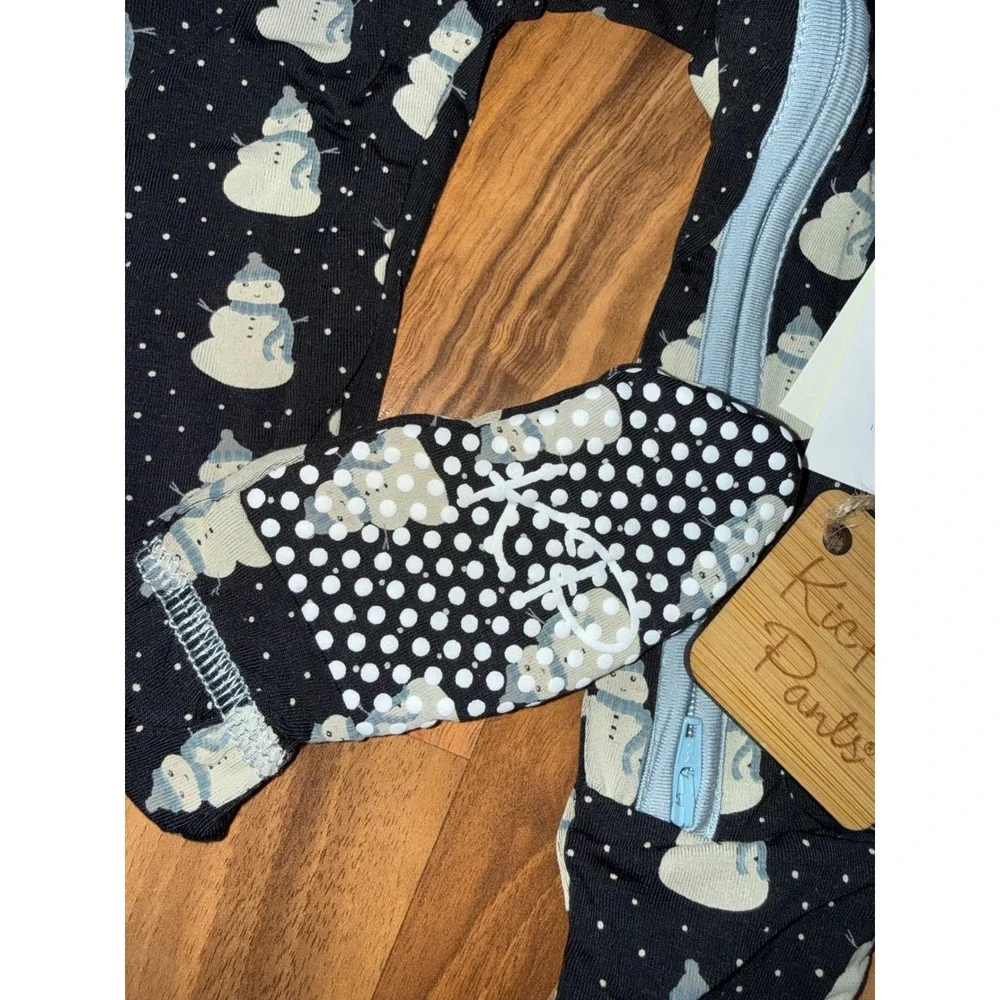 KicKee Pants Footie 6-9M Midnight Tiny Snowman NEW Bamboo Pajamas‎ winter zip